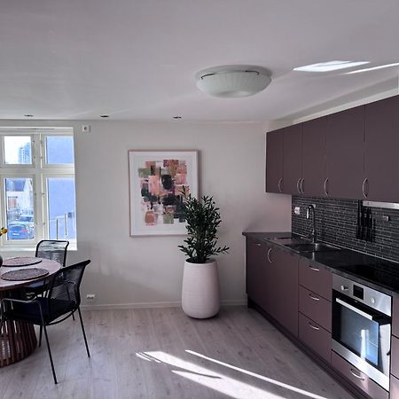A Place To Stay Stavanger, Apartment 5 - Quality And Free Parking- Exterior photo