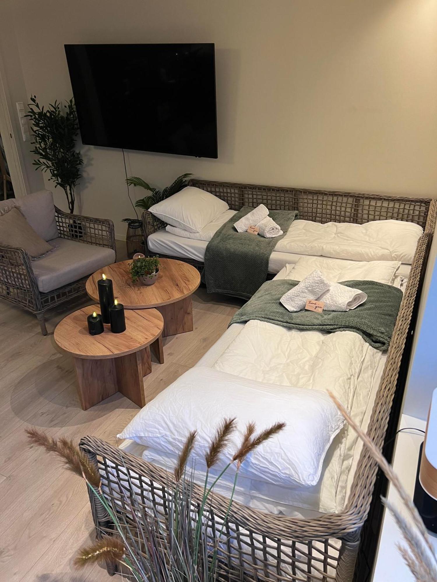 A Place To Stay Stavanger, Apartment 5 - Quality And Free Parking- Exterior photo